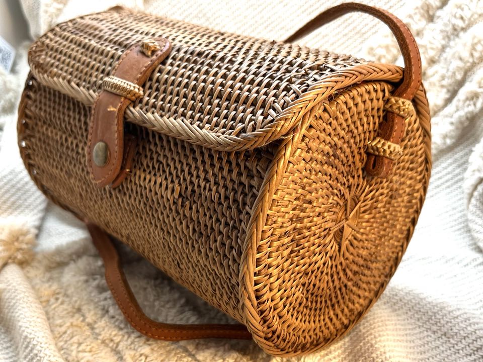 Rattan Purse - Roll
