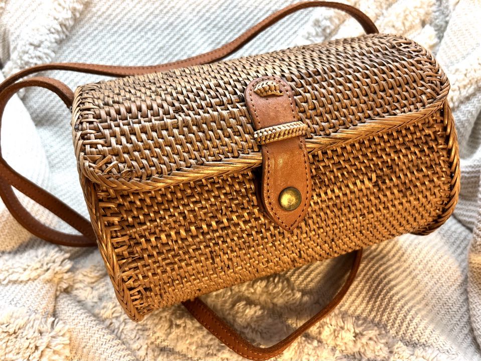 Rattan Purse - Roll