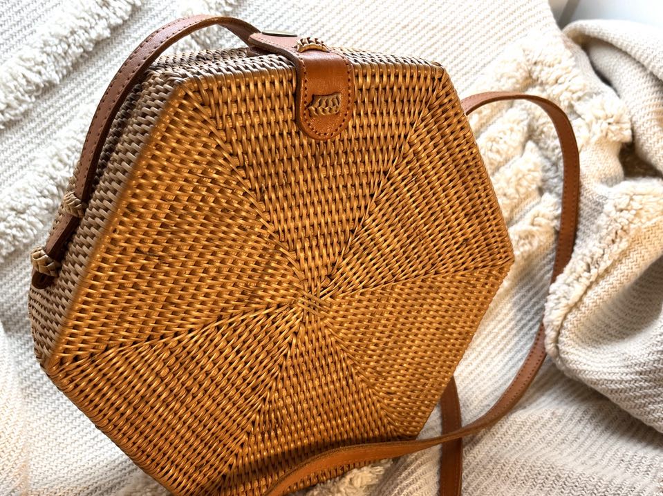 Rattan Purse Hexagonal Wishful Living