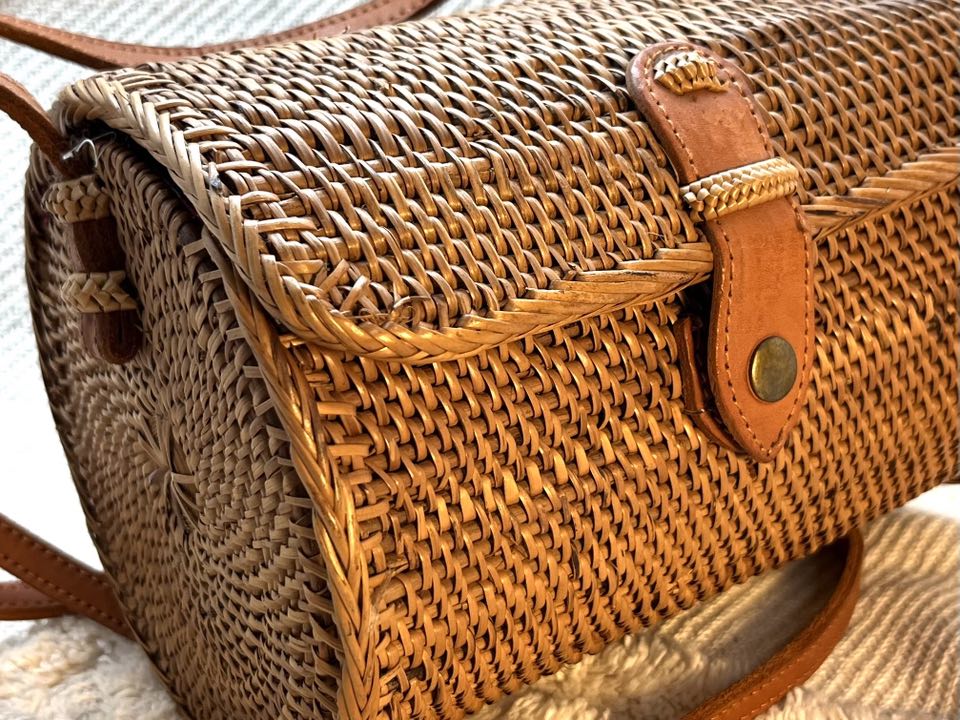 Rattan Purse - Roll