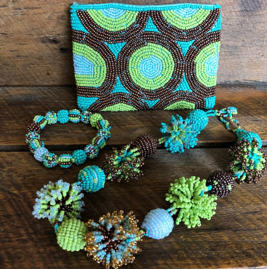 Beaded Necklace, Bracelet & Purse Set